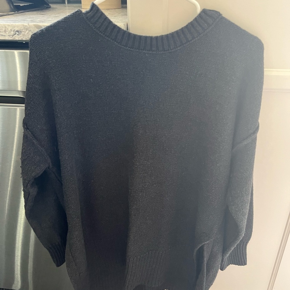 Aerie grey sweater
